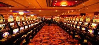 Как выбрать казино для игры в автоматы?