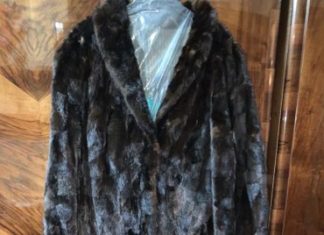 Куда можно сдать шубу за деньги?