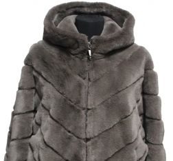 Короткие шубки из норки – актуально и стильно