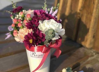 Преимущества заказа цветов в интернет-магазине