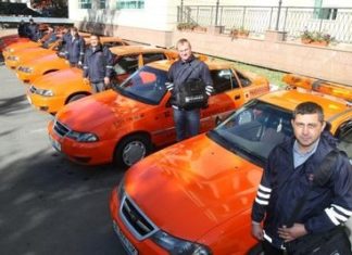 За что платим аварийным комиссарам?