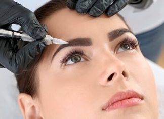 Этапы проведения татуажа бровей