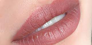 Как проводится татуаж губ?