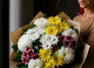 Букеты из Хризантем: по Какому Поводу Принято Дарить и что Означают