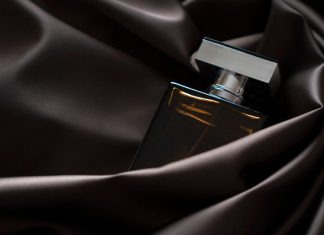 Мужской парфюм на разлив: плюсы и минусы